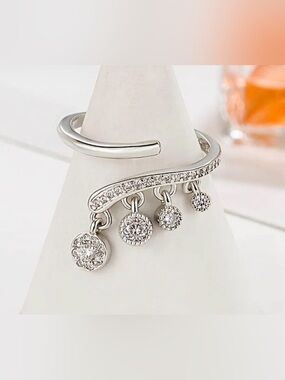 Silver Dangle ring with Clear Crystal Accents